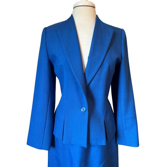 Executive Suite Women's 12 Cobalt Blue Vintage Skirt Blazer Two Piece Lined Set - Picture 2 of 10